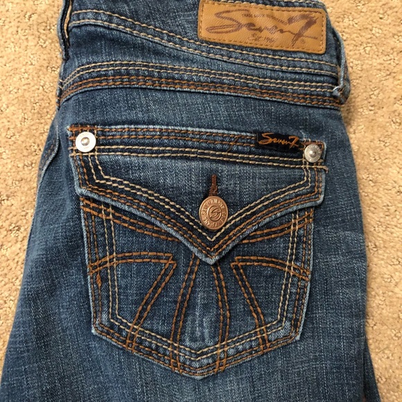 🌻jeans🌻 - Picture 5 of 6